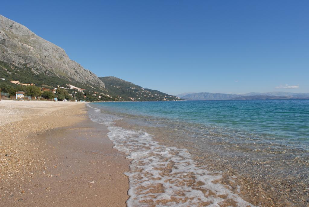 Villa Artemis Barbati Pokoj fotografie