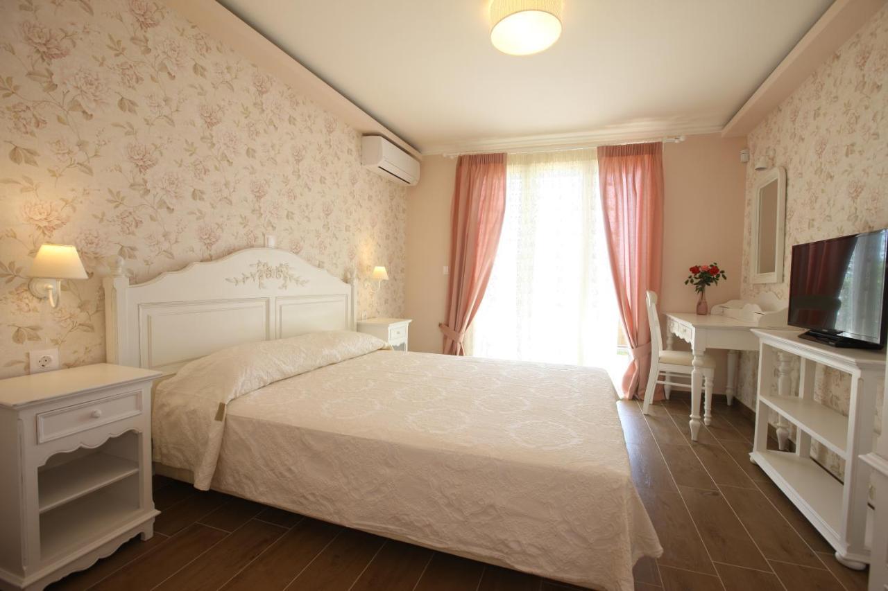 Villa Artemis Barbati Exteriér fotografie